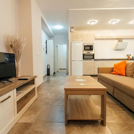 Wide And Diaphanous- 3Bd 2Bth- Alcazar Sevilla Exterior foto